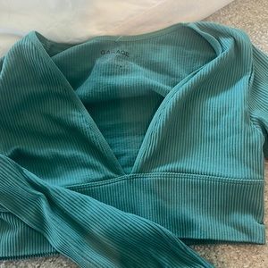 long sleep crop top